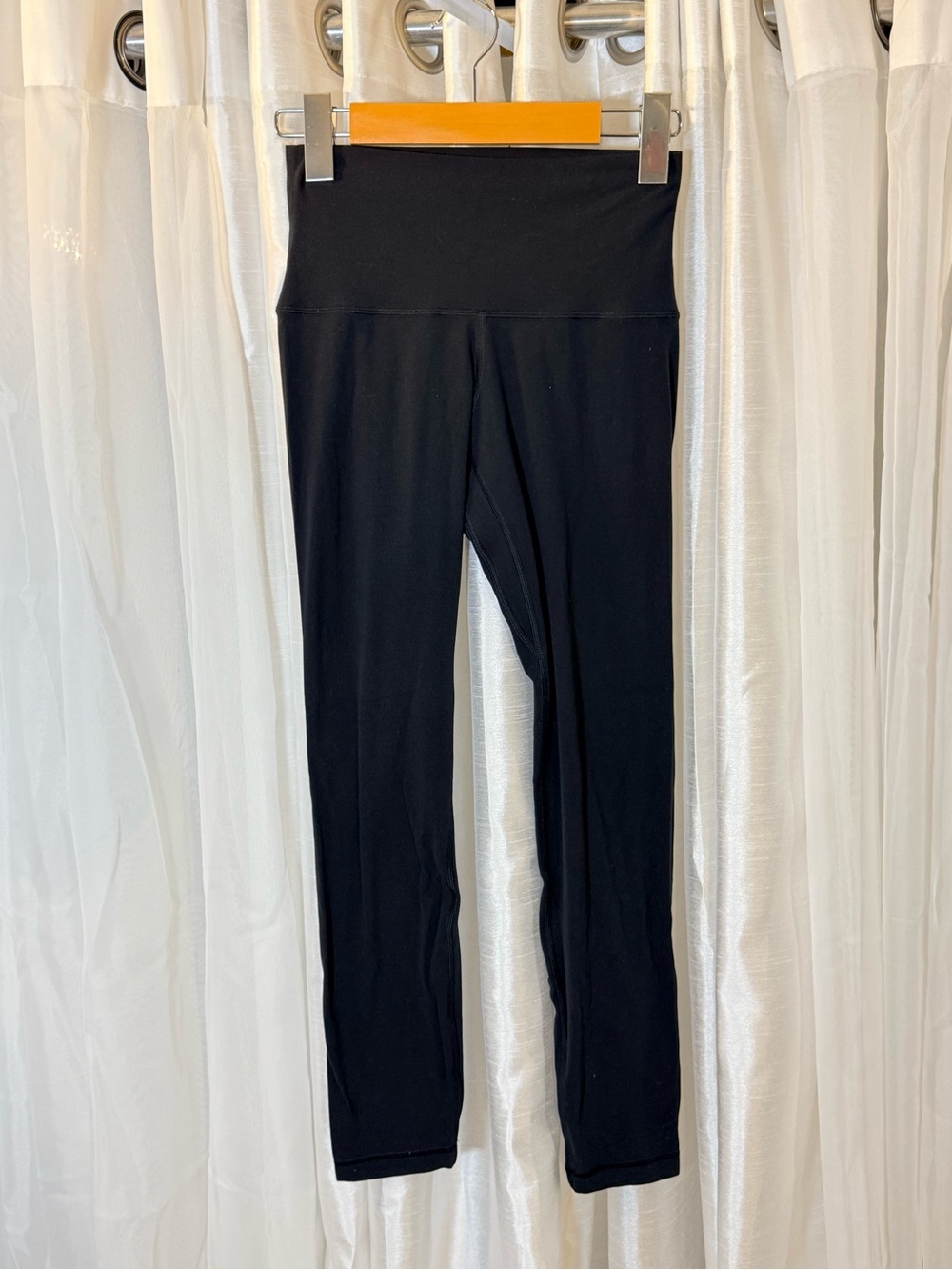 Aritzia Black High-Waist Leggings